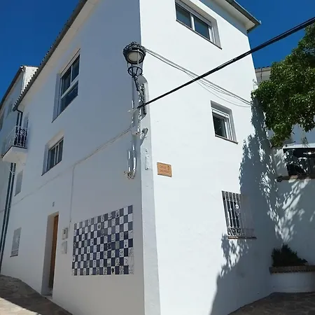 Casa La Paz * Genalguacil